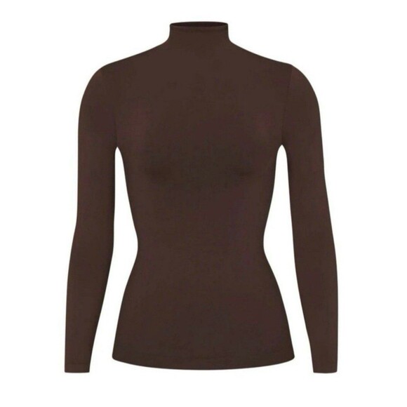 Skims Soft Smoothing Turtleneck Long Sleeve T-shirt cocoa small - Picture 5 of 5